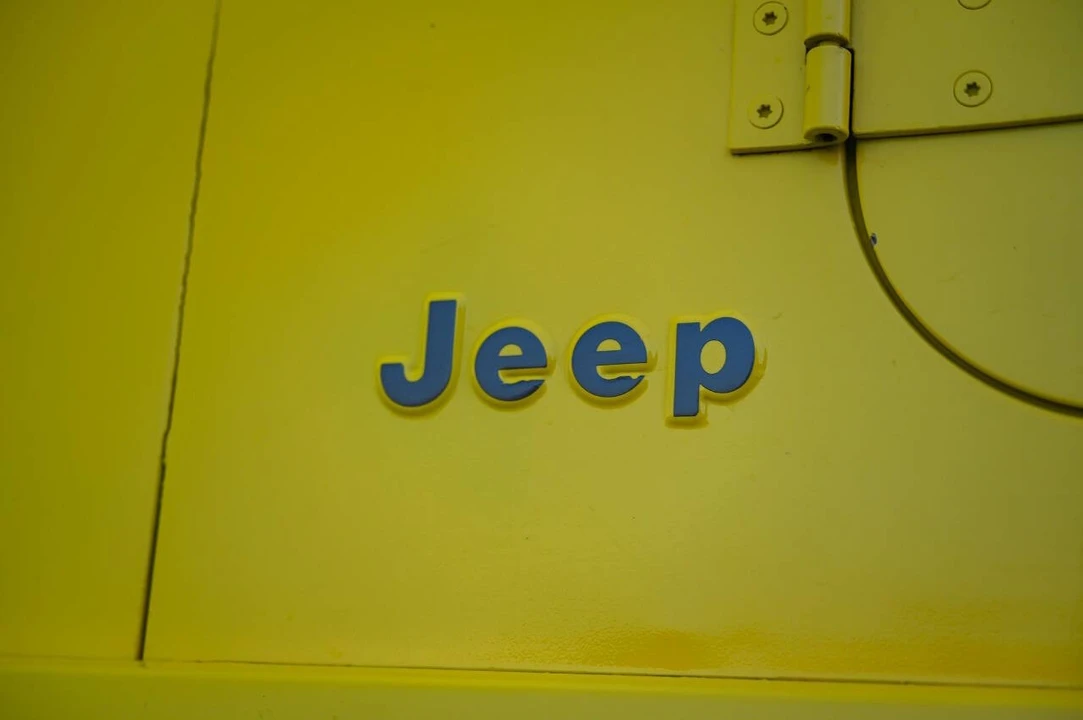 1984 Jeep CJ8 Scrambler - Image 12 of 21