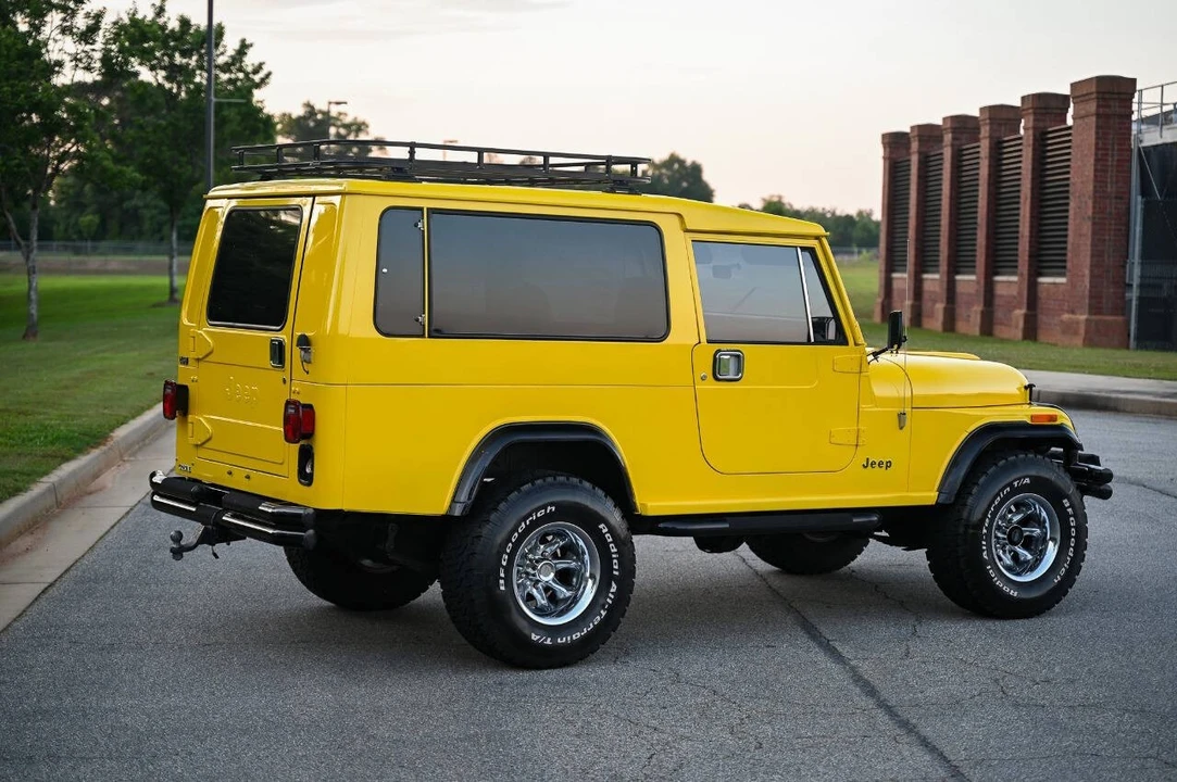 1984 Jeep CJ8 Scrambler - Image 2 of 21