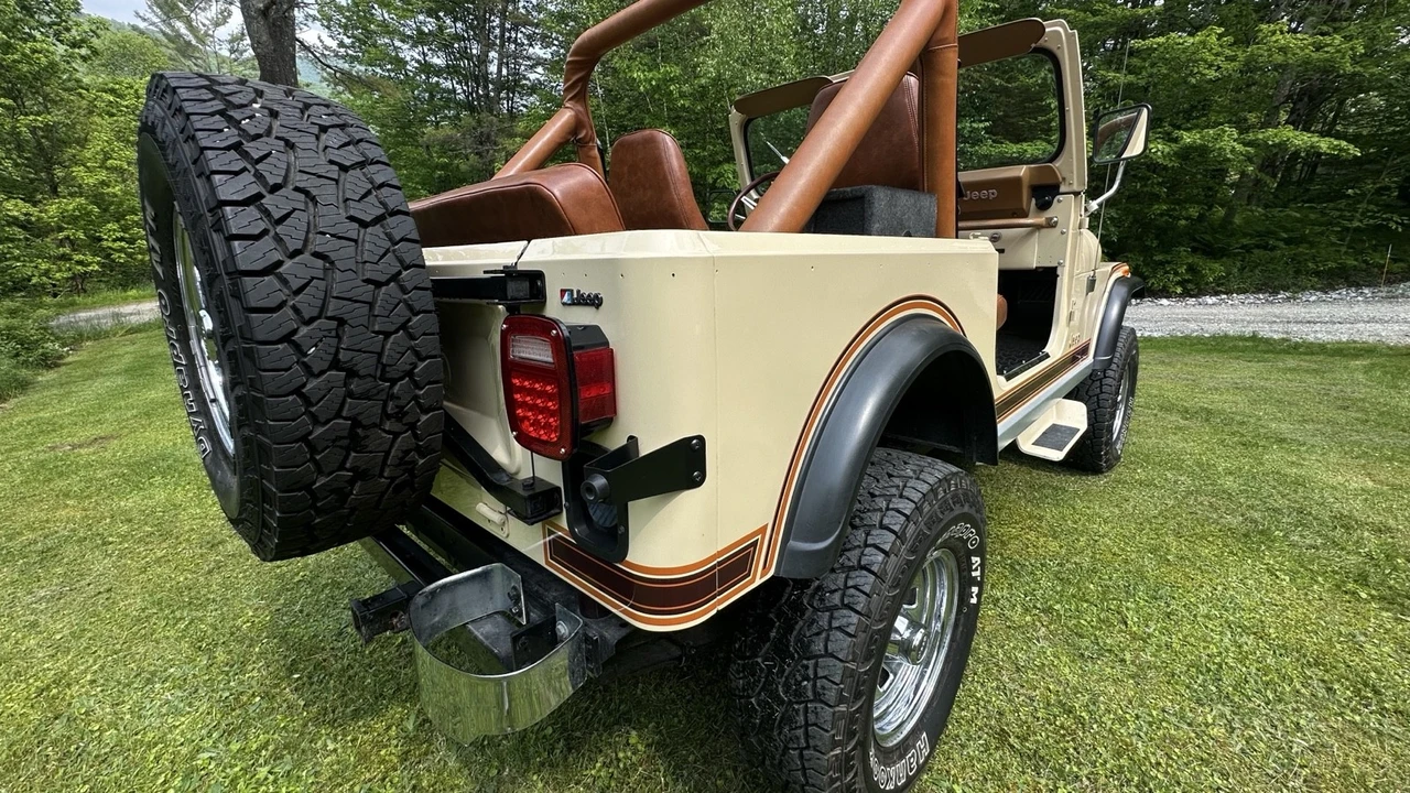 1984 Jeep CJ7 - Image 6 of 21