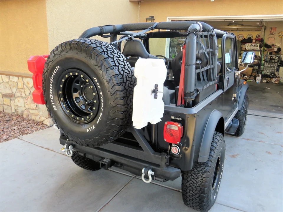 1984 Jeep CJ7 - Image 5 of 13