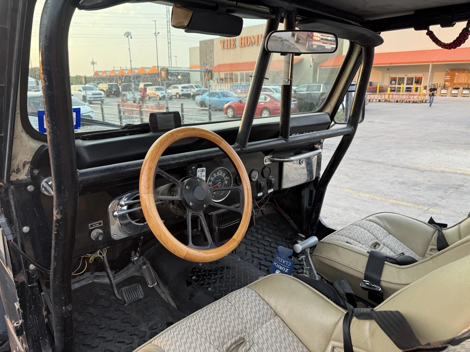1984 Jeep CJ7 - Image 4 of 10