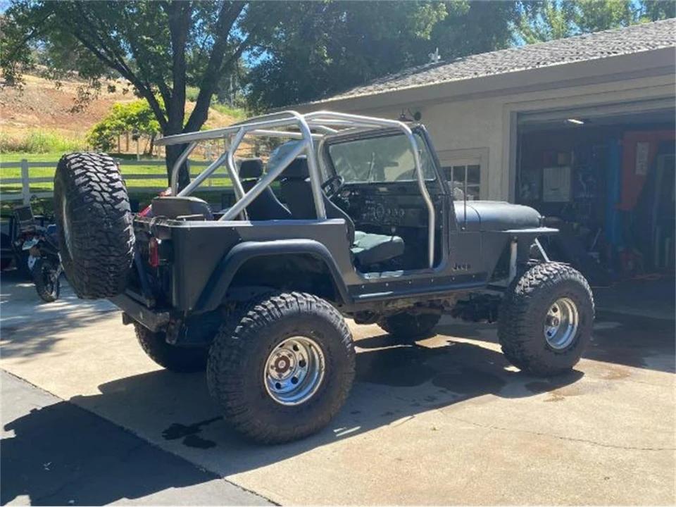 1984 Jeep CJ7 - Image 4 of 14
