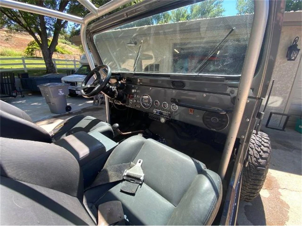 1984 Jeep CJ7 - Image 11 of 14