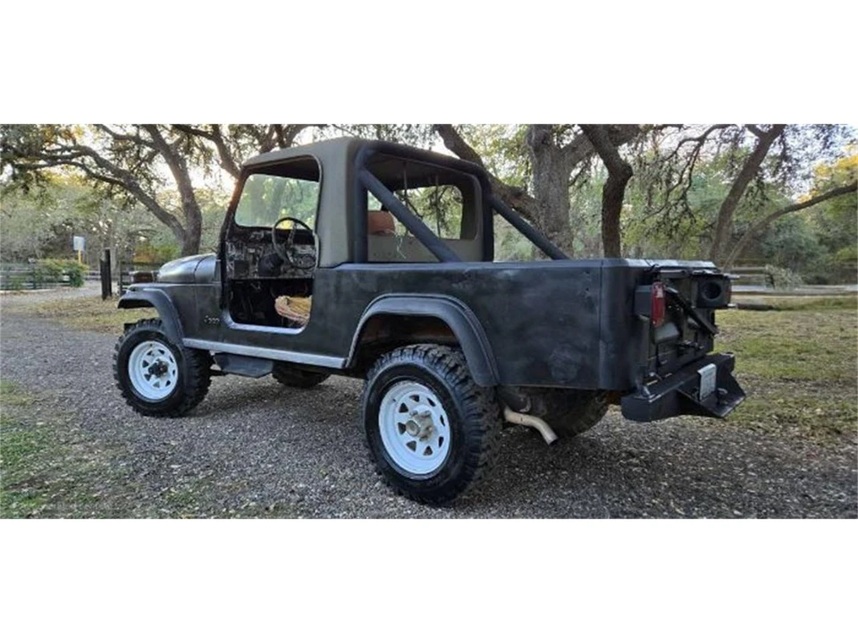 1984 Jeep CJ8 Scrambler - Image 5 of 9