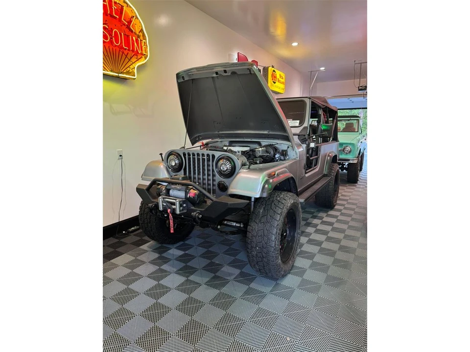 1984 Jeep CJ8 Scrambler - Image 21 of 26
