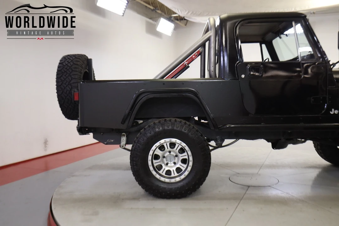 1984 Jeep CJ8 Scrambler - Image 9 of 12