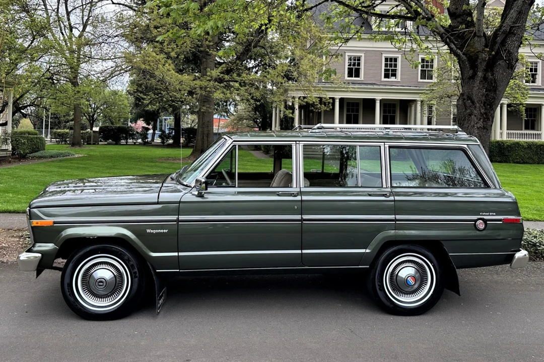 1984 Jeep SJ Wagoneer - Image 23 of 31