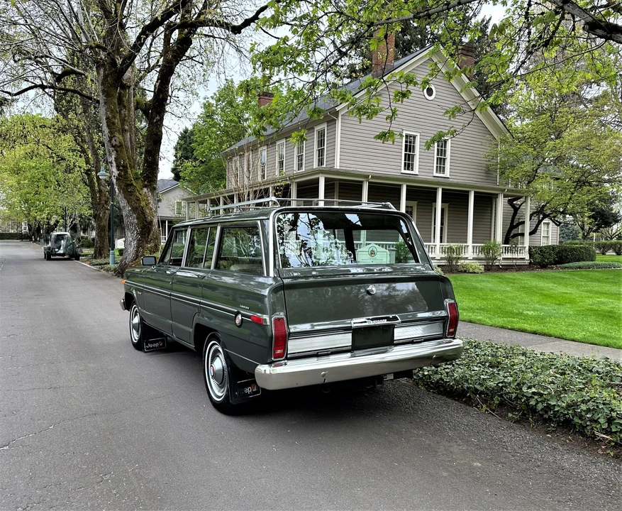 1984 Jeep SJ Wagoneer - Image 18 of 31
