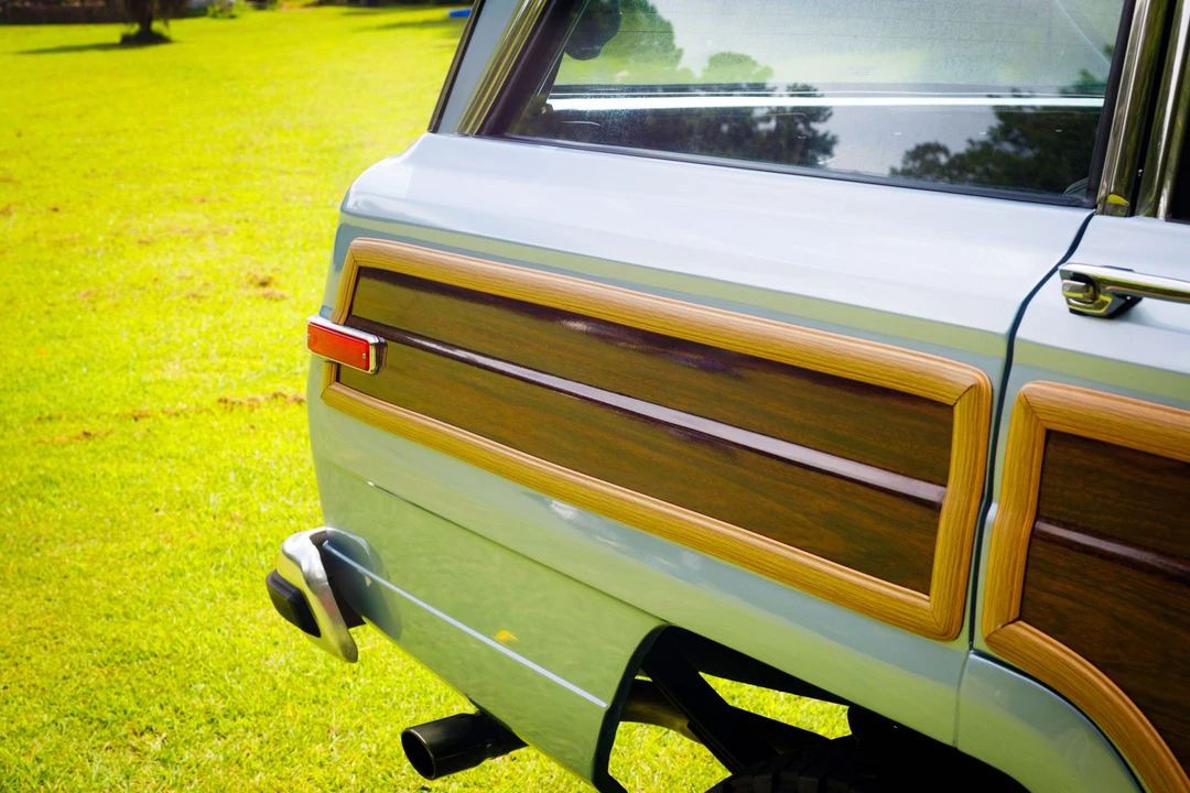 1984 Jeep SJ Grand Wagoneer - Image 27 of 31