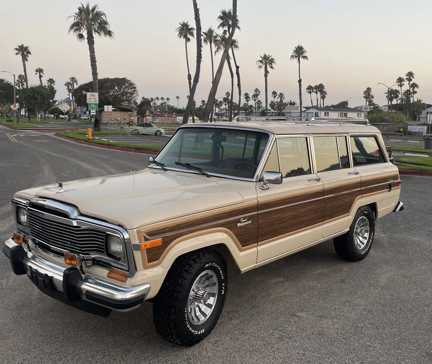 1984 Jeep SJ Grand Wagoneer - Image 3 of 31