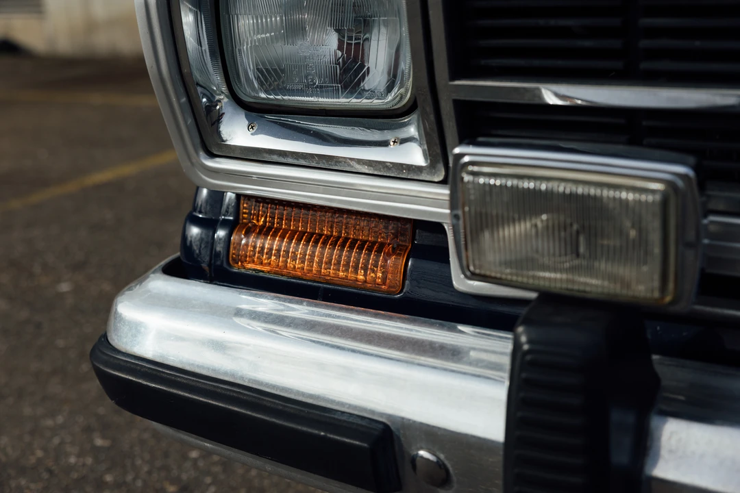 1984 Jeep SJ Grand Wagoneer - Image 24 of 31