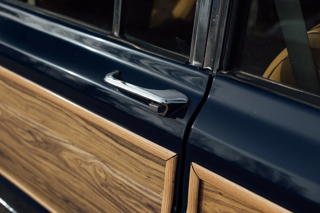 1984 Jeep SJ Grand Wagoneer - Image 17 of 31