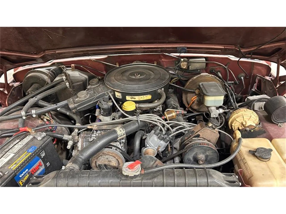 1984 Jeep SJ Grand Wagoneer - Image 10 of 11