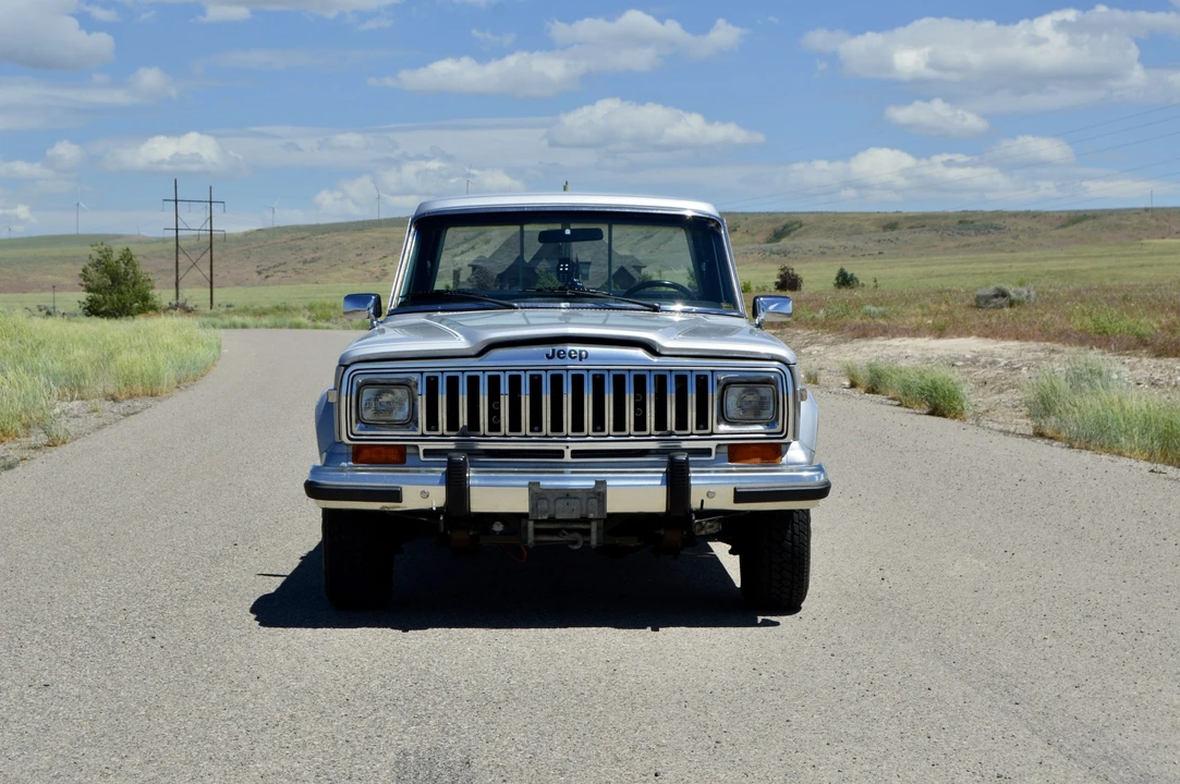 1984 Jeep SJ Gladiator - Image 3 of 31