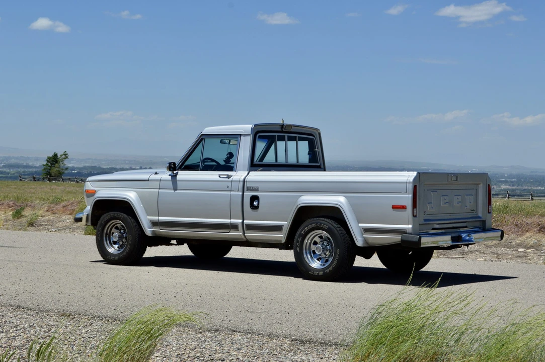 1984 Jeep SJ Gladiator - Image 12 of 31