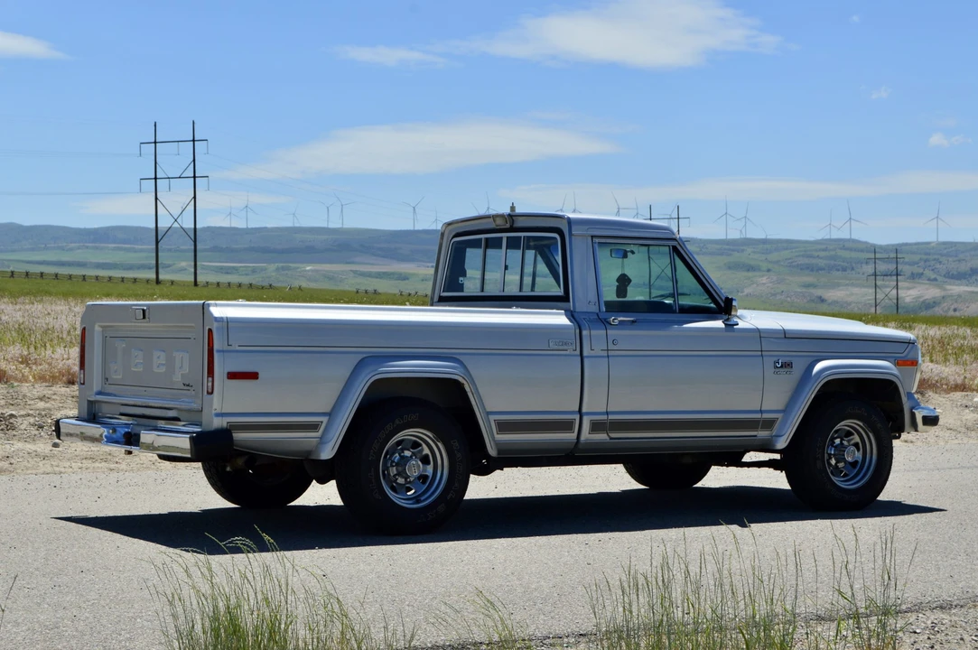 1984 Jeep SJ Gladiator - Image 8 of 31
