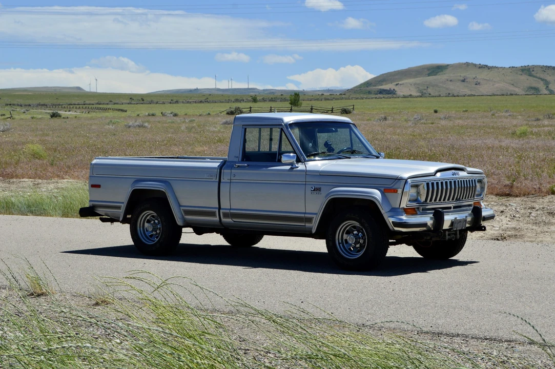 1984 Jeep SJ Gladiator - Image 6 of 31
