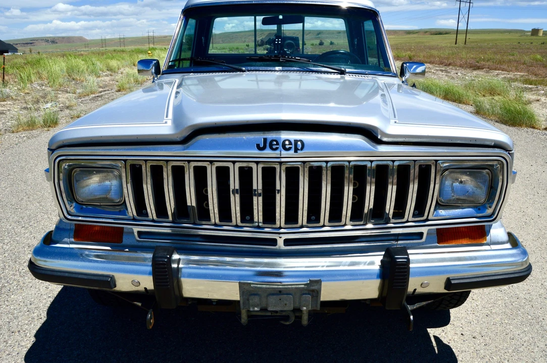 1984 Jeep SJ Gladiator - Image 15 of 31