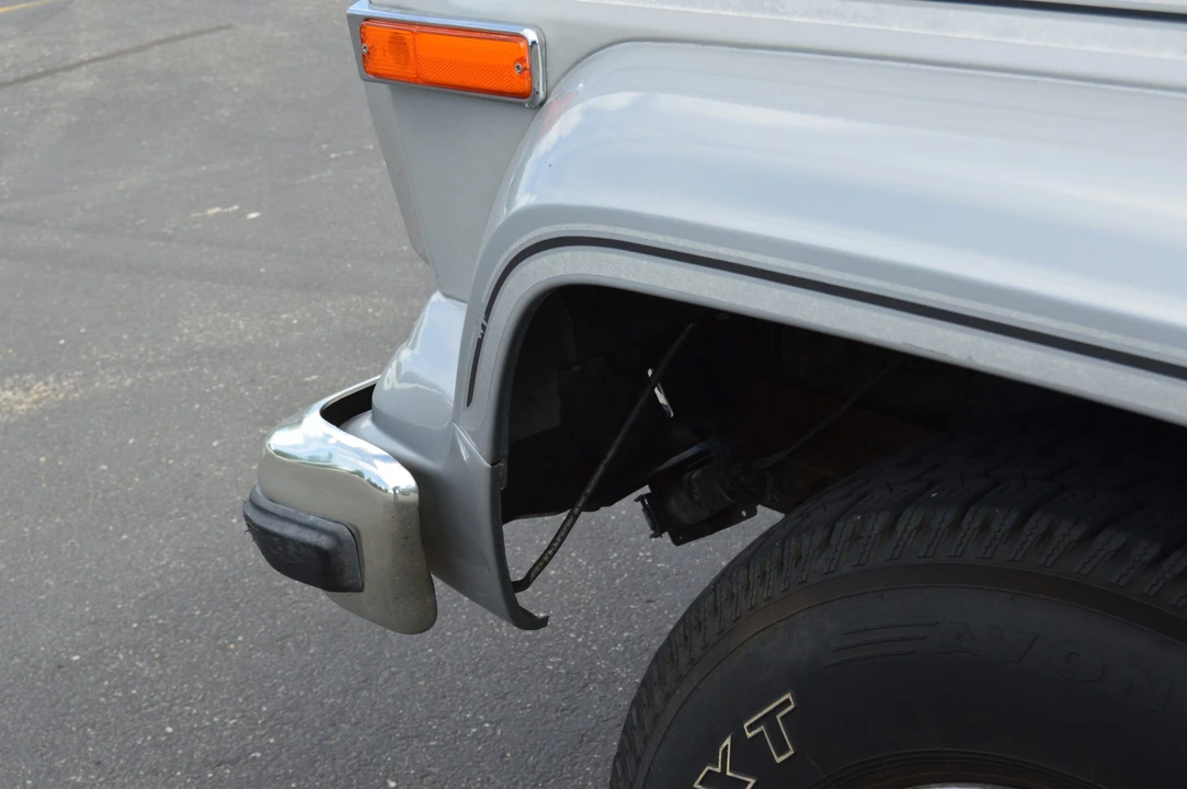 1984 Jeep SJ Gladiator - Image 16 of 31