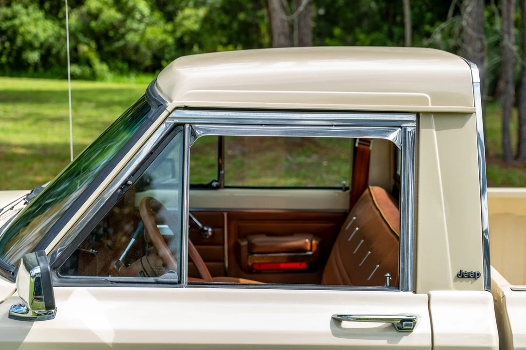 1984 Jeep SJ Gladiator - Image 26 of 31