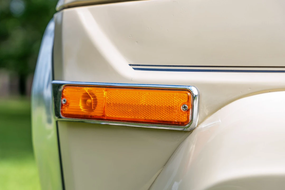 1984 Jeep SJ Gladiator - Image 17 of 31