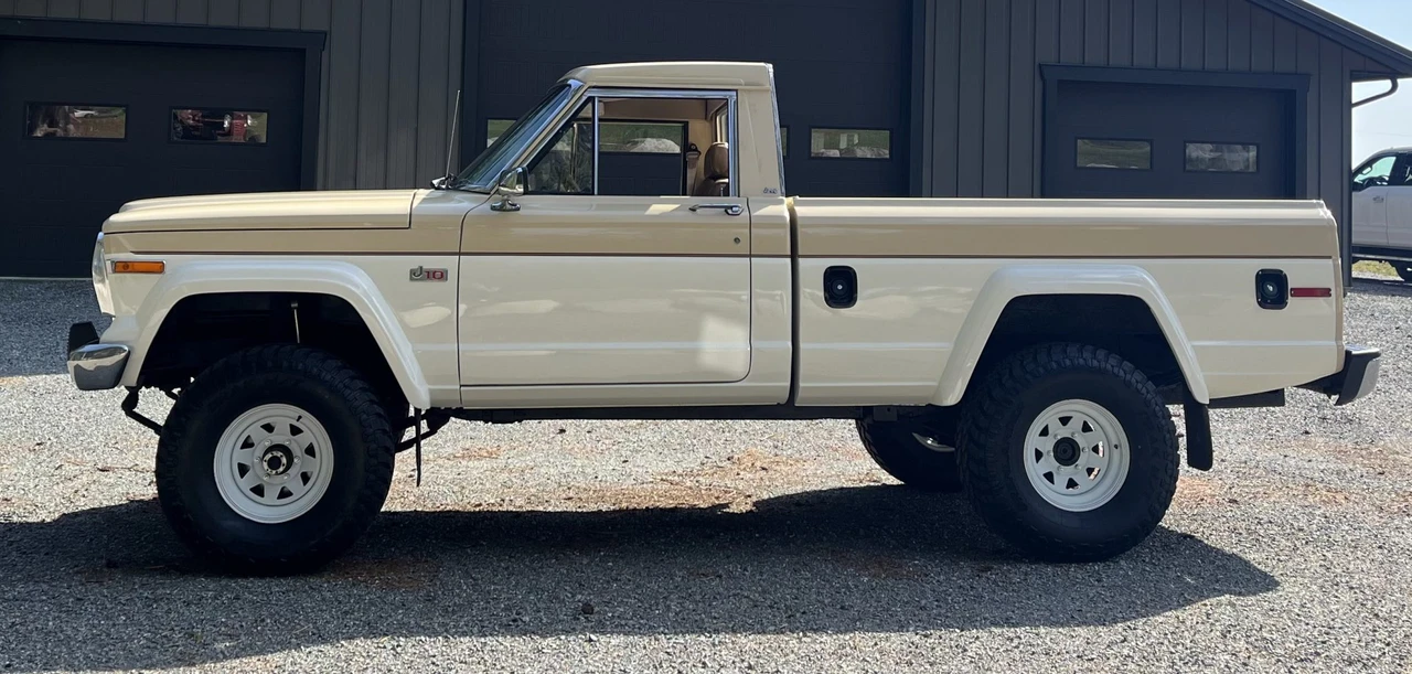 1984 Jeep SJ Gladiator - Image 9 of 31