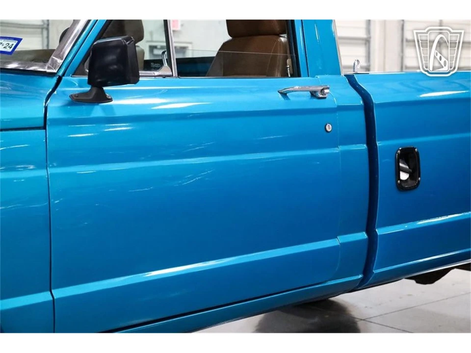 1984 Jeep SJ Gladiator - Image 17 of 31