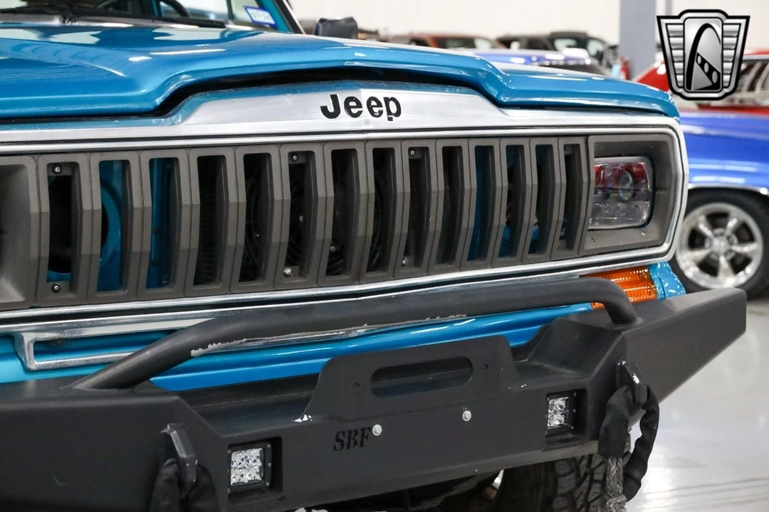 1984 Jeep SJ Gladiator - Image 11 of 12
