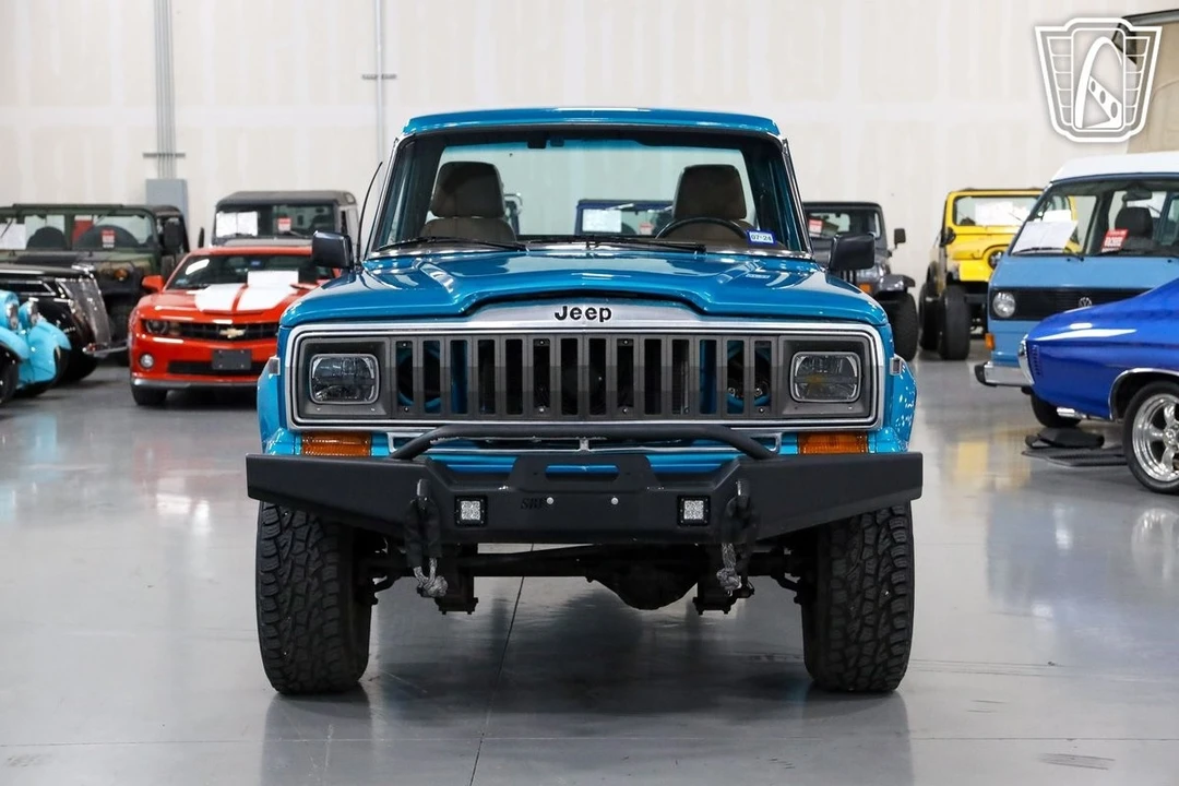 1984 Jeep SJ Gladiator - Image 5 of 12