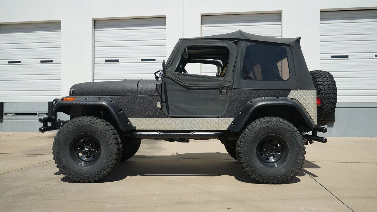 1984 Jeep CJ7 - Image 8 of 12
