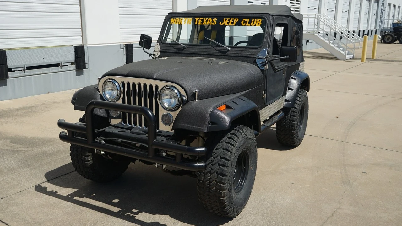 1984 Jeep CJ7 - Image 3 of 12