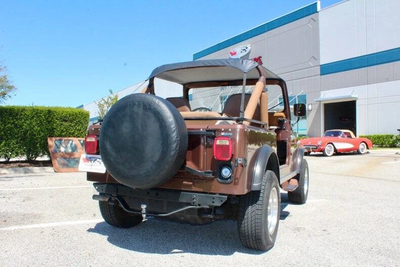 1984 Jeep - Image 12 of 31