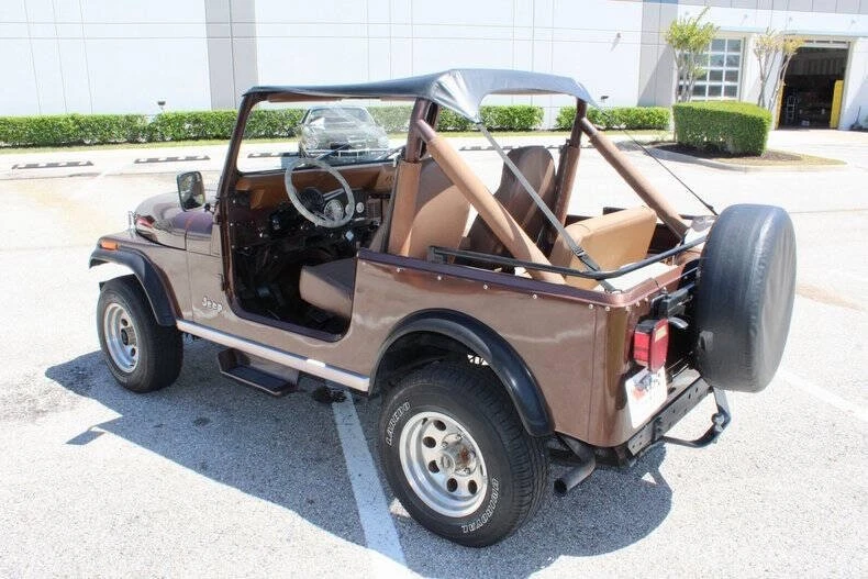 1984 Jeep - Image 25 of 31