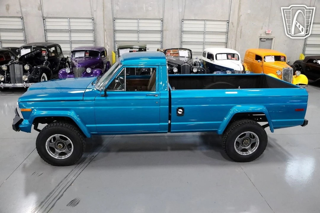 1984 Jeep SJ Gladiator - Image 11 of 12