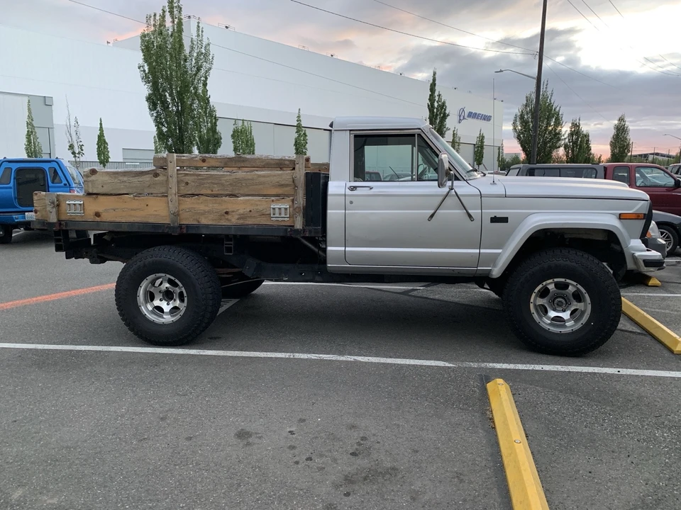 1984 Jeep SJ Gladiator - Image 12 of 21