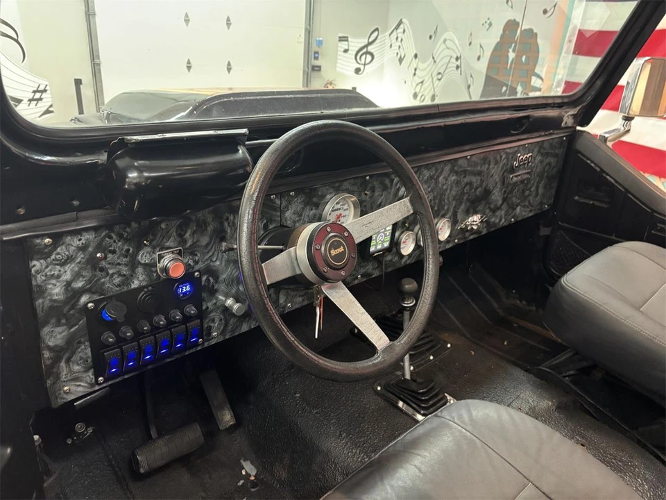 1984 Jeep CJ7 - Image 14 of 31