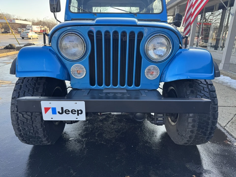 1984 Jeep Renegade - Image 5 of 21