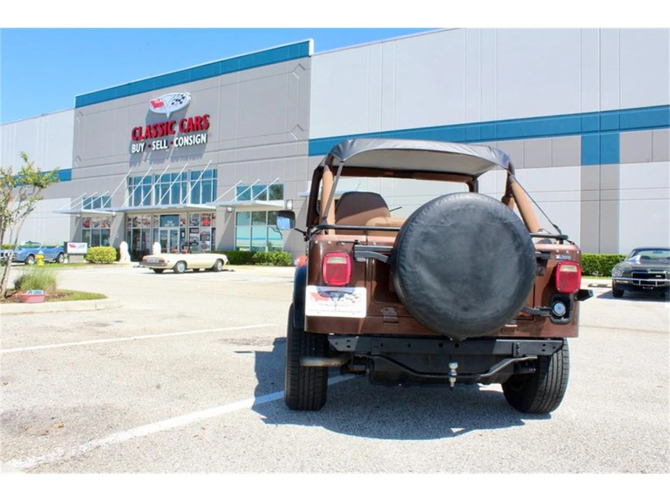 1984 Jeep CJ7 - Image 11 of 31