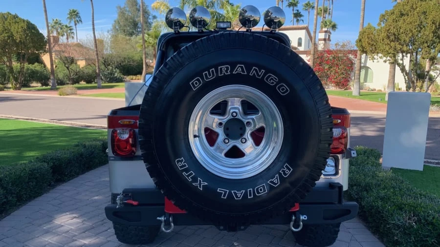 1984 Jeep CJ8 Scrambler - Image 8 of 12