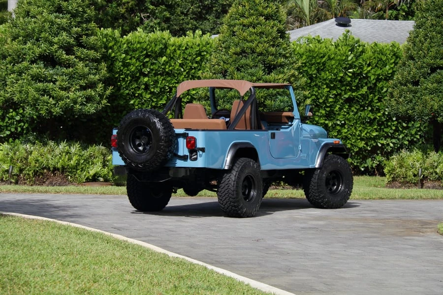 1984 Jeep CJ8 Scrambler - Image 3 of 31