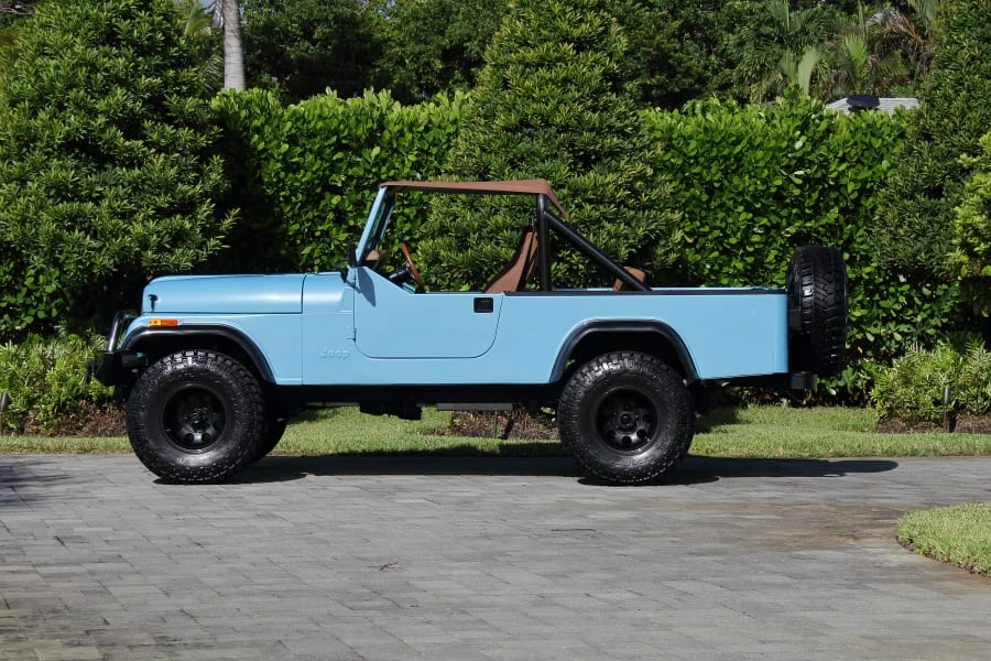 1984 Jeep CJ8 Scrambler - Image 2 of 31