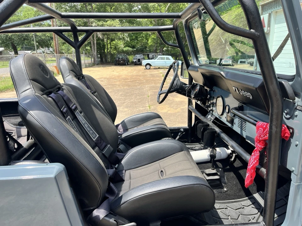 1984 Jeep CJ8 Scrambler - Image 11 of 21