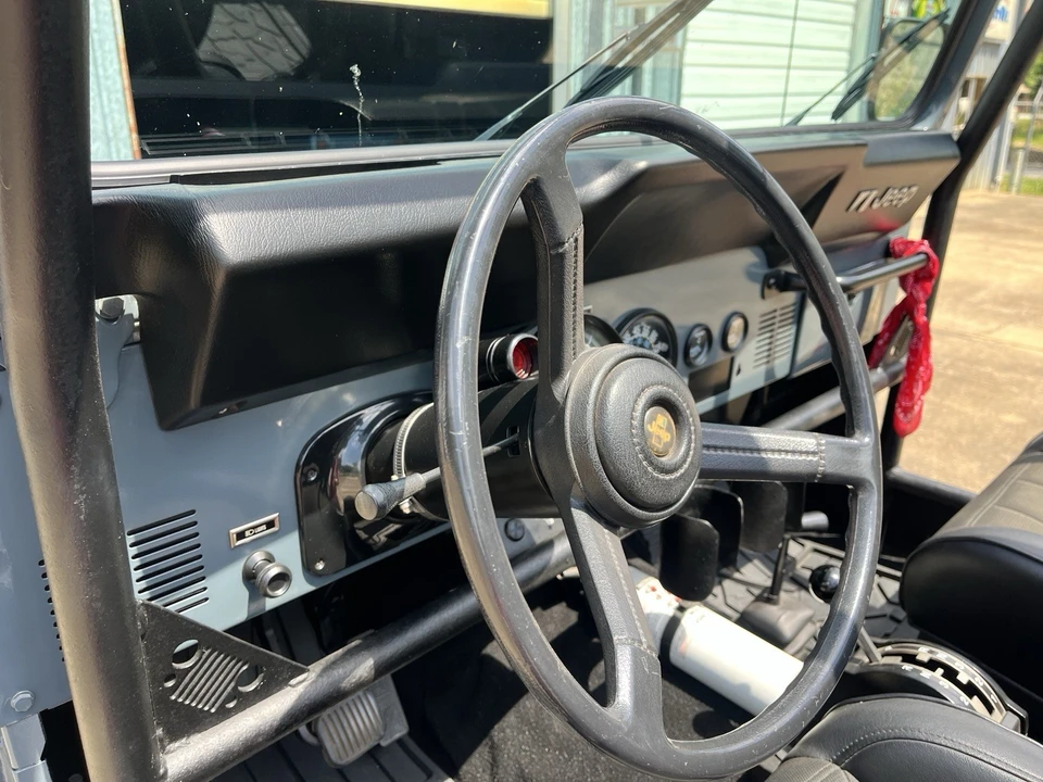 1984 Jeep CJ8 Scrambler - Image 15 of 21