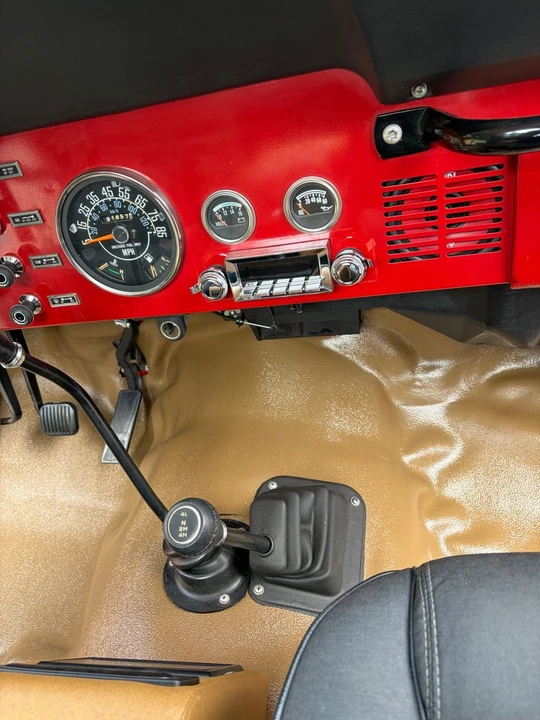 1984 Jeep CJ8 Scrambler - Image 12 of 18