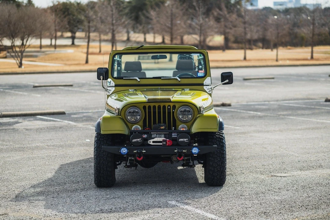 1984 Jeep CJ8 Scrambler - Image 10 of 12