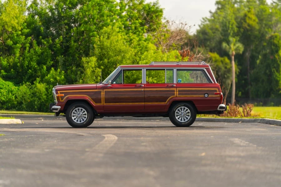 1984 Jeep XJ Wagoneer - Image 8 of 16