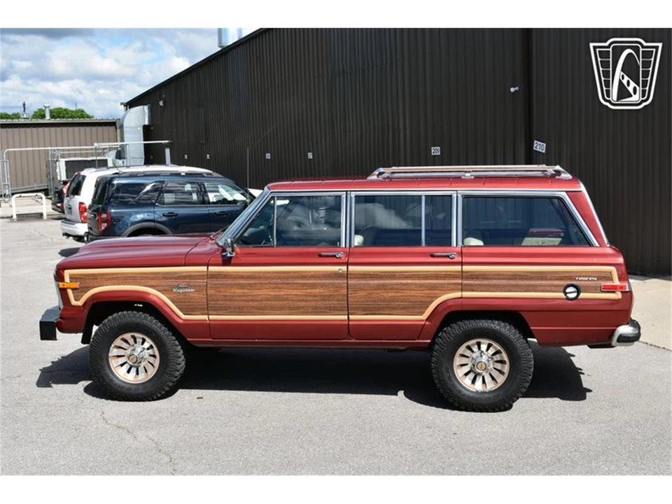 1984 Jeep SJ Wagoneer - Image 6 of 31