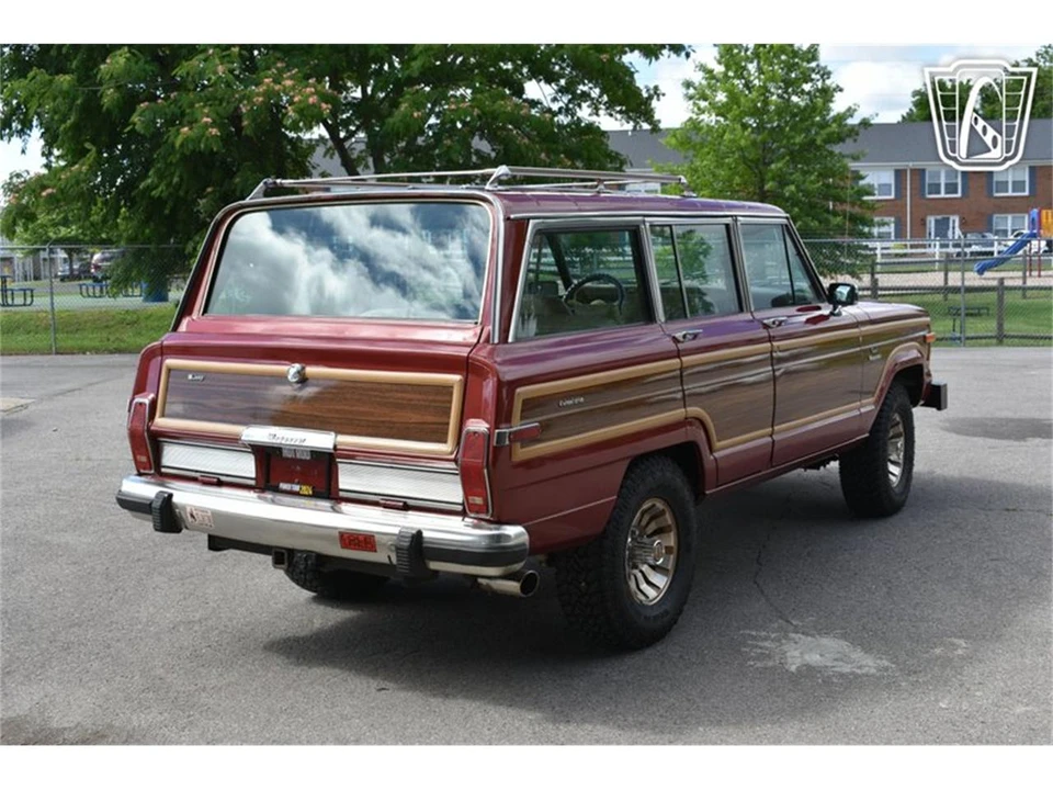 1984 Jeep SJ Wagoneer - Image 16 of 31