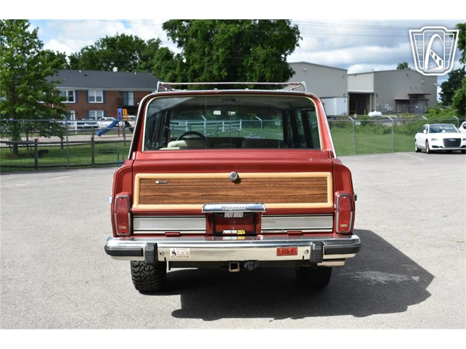 1984 Jeep SJ Wagoneer - Image 13 of 31