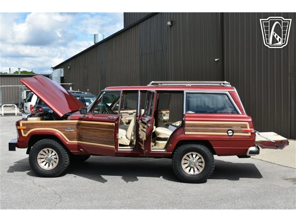 1984 Jeep SJ Wagoneer - Image 28 of 31
